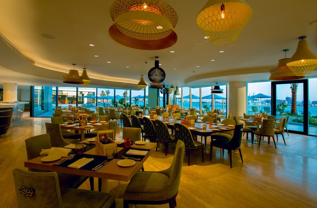 Restaurant The Retreat Palm Dubai MGallery by Sofitel