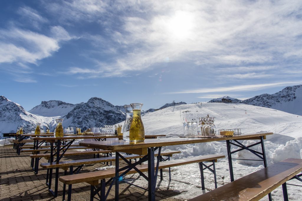 ROBINSON CLUB AROSA- Schirmbar