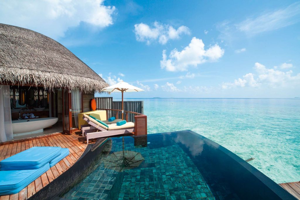 Constance Halaveli – Water Villa