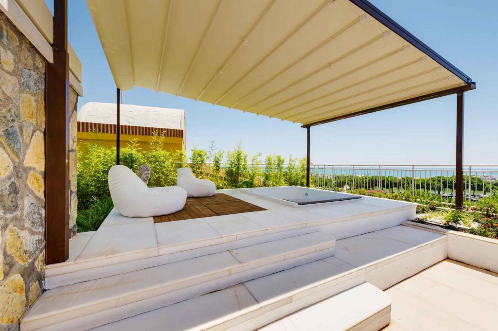 ROBINSON CLUB NOBILIS
